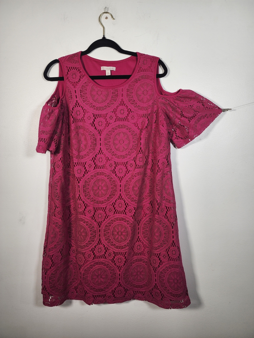 Crochet Dress in Fuchsia Size 14 - Picture 2 of 7